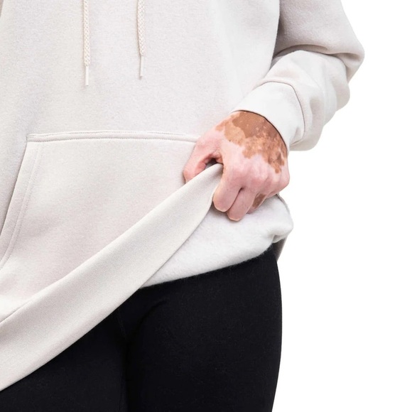 LAZYPANTS - Oversized Hoodie in lite Beige. XS - Pit to pit is 19" - Picture 3 of 8